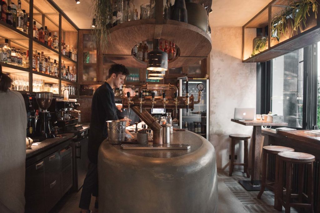 Dante - Kitchen & Bar - бар. GentleGrey